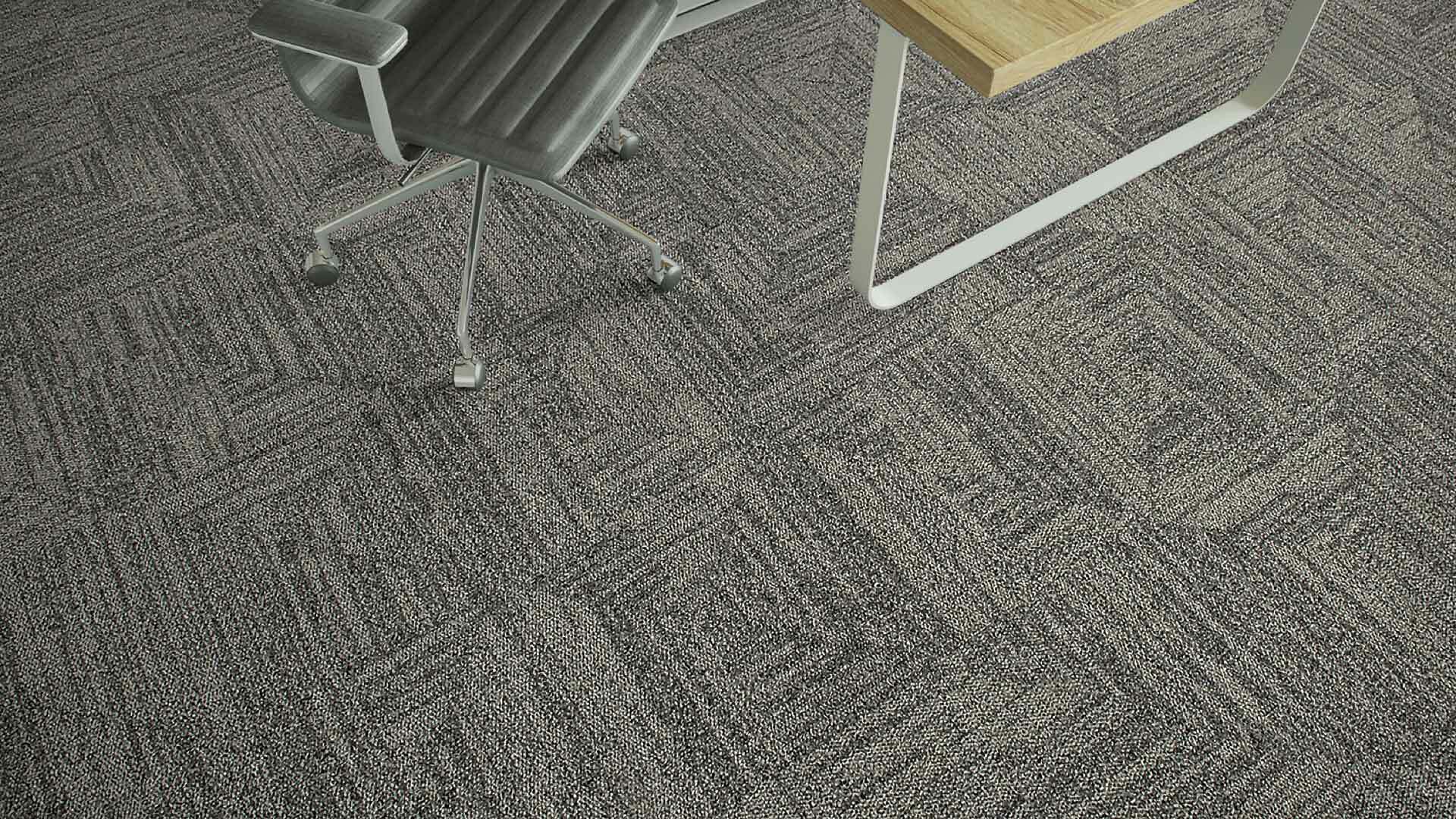 AP025